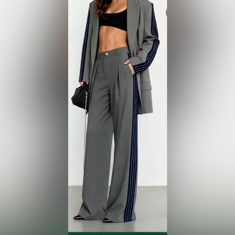 NEW Chic Gray Wide-Leg Pants with Navy Stripes